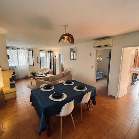 Valras-loc Charmante Maison De Village Pres Du Canal Holiday home Colombiers (Herault)